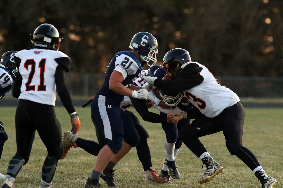 Cross County FB vs LCC (11).jpg